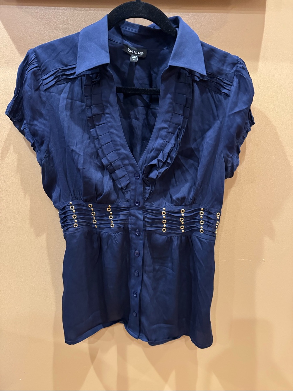 Bebe Midnight Blue Silk blend Ruffled Short-Sleeve Button Front Blouse size Med